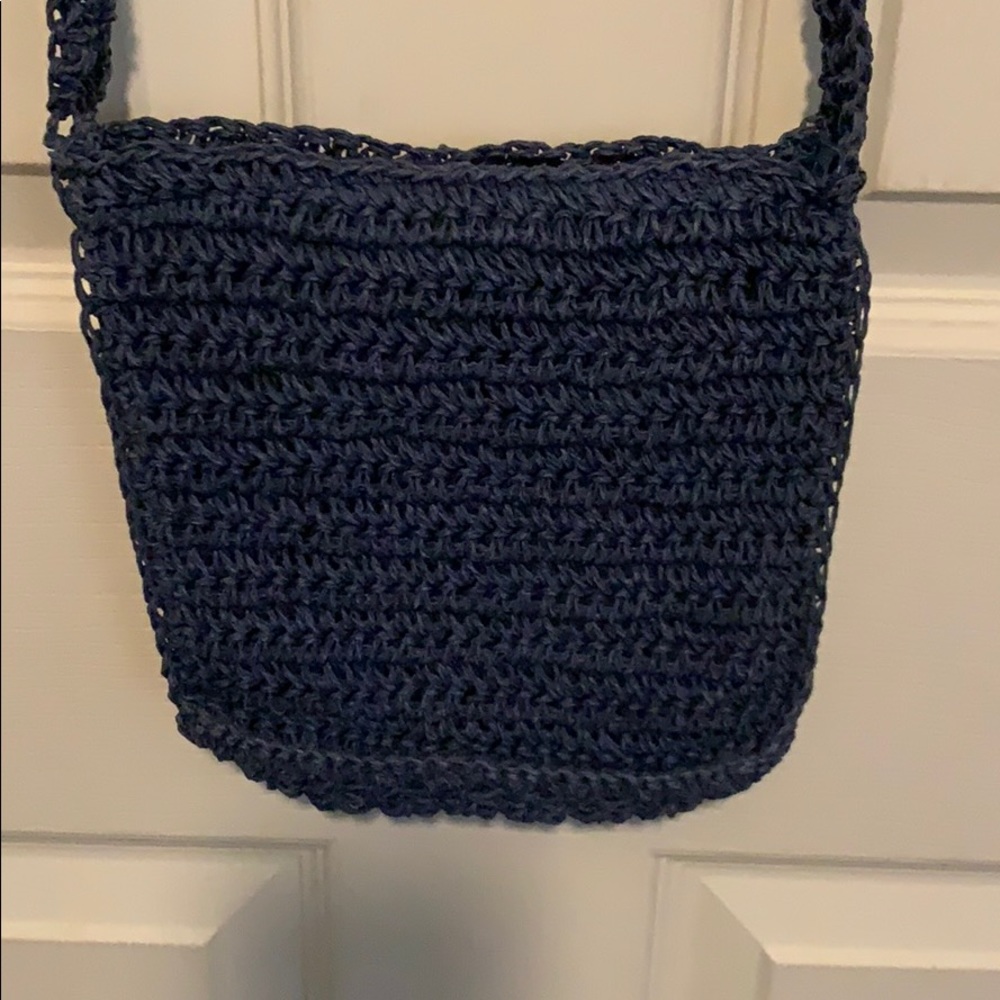 Macrame Spring Crossbody - Picture 2 of 4